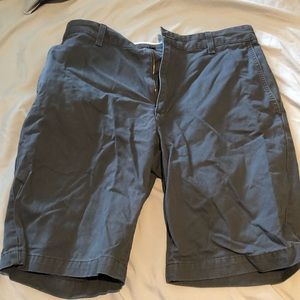 Dockers grey shorts